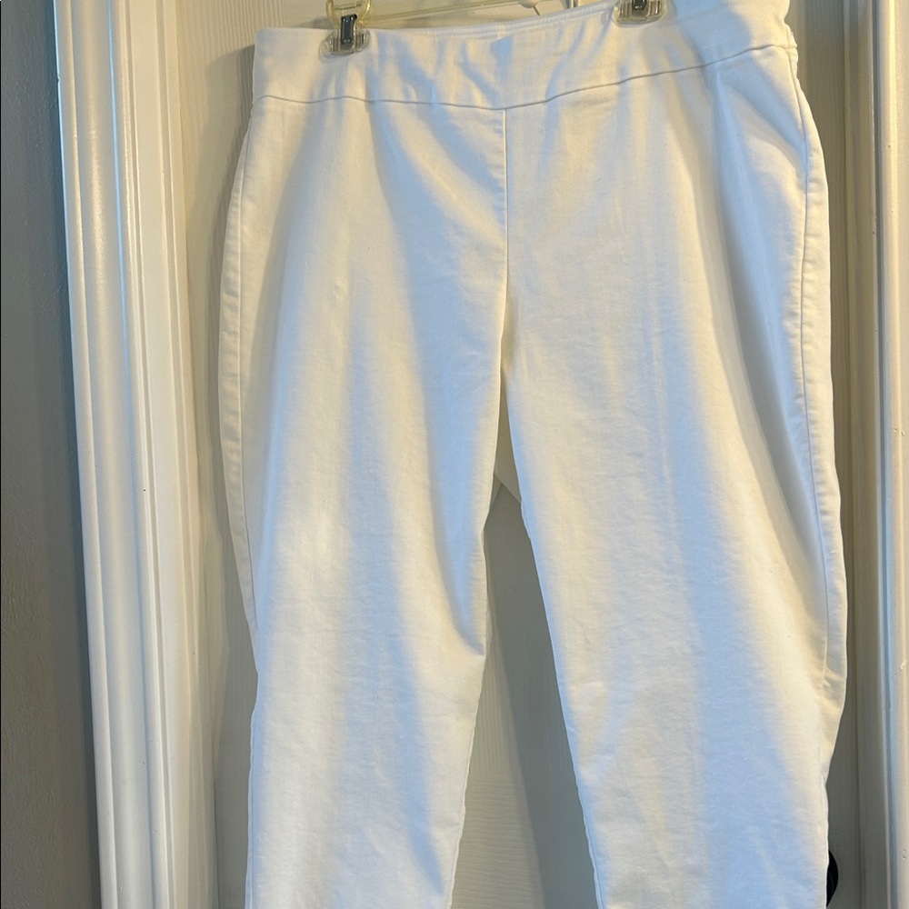 Croft & Barrow Women's White Chinos